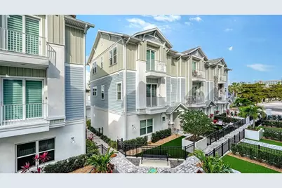 512 Laurel Park Drive, Sarasota, FL 34236 - Photo 13