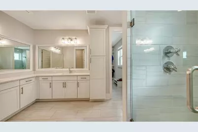 512 Laurel Park Drive, Sarasota, FL 34236 - Photo 23