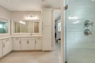 512 Laurel Pk Dr, Sarasota, FL 34236 - Photo 23