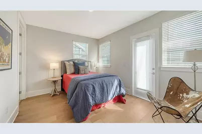 512 Laurel Park Drive, Sarasota, FL 34236 - Photo 29