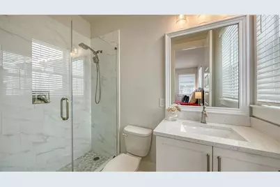 512 Laurel Park Drive, Sarasota, FL 34236 - Photo 31