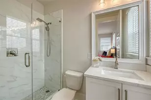 512 Laurel Pk Dr, Sarasota, FL 34236 - Photo 31