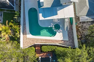 462 Island Cir, Sarasota, FL 34242 - Photo 21