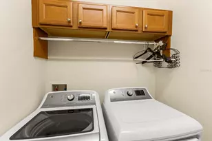 1318 3rd St Cir E, Palmetto, FL 34221 - Photo 25