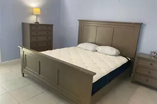 2763 Woodgate Ln, Sarasota, FL 34231 - Photo 13