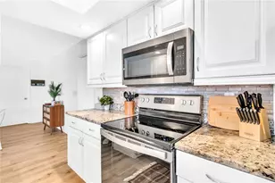 2921 Captiva Dr, Sarasota, FL 34231 - Photo 23