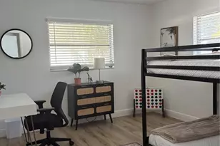 2921 Captiva Dr, Sarasota, FL 34231 - Photo 37