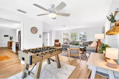 2921 Captiva Drive, Sarasota, FL 34231 - Photo 11