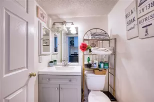 7067 Jarvis Rd, Sarasota, FL 34241 - Photo 9