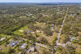 7018 13th Ave E, Bradenton, FL 34208 - Photo 3