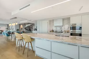 280 Golden Gate Point, Sarasota, FL 34236 - Photo 15