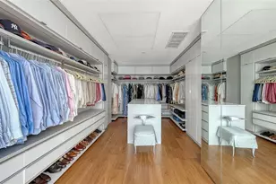 280 Golden Gate Point, Sarasota, FL 34236 - Photo 31