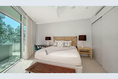 280 Golden Gate Point #400, Sarasota, FL 34236 - Photo 17