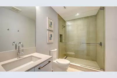 280 Golden Gate Point #400, Sarasota, FL 34236 - Photo 37