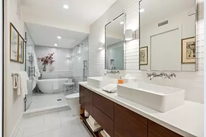 840 Bayport Way #840, Longboat Key, FL 34228 - Photo 15