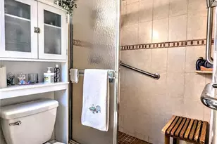 2057 Sunset Dr, Bradenton, FL 34207 - Photo 25