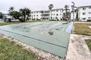 2057 Sunset Dr, Bradenton, FL 34207 - Photo 35