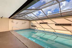 3692 Glen Oaks Manor Dr, Sarasota, FL 34232 - Photo 5