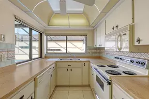 3692 Glen Oaks Manor Dr, Sarasota, FL 34232 - Photo 15