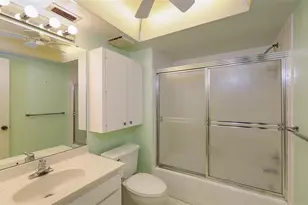 3692 Glen Oaks Manor Dr, Sarasota, FL 34232 - Photo 27