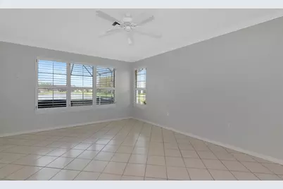 8310 Tartan Fields Circle, Lakewood Ranch, FL 34202 - Photo 13