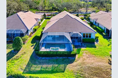 8310 Tartan Fields Circle, Lakewood Ranch, FL 34202 - Photo 37