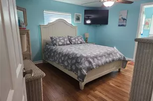 56 N Fiji Cir, Englewood, FL 34223 - Photo 25