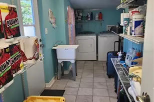 56 N Fiji Cir, Englewood, FL 34223 - Photo 37