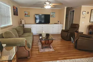 56 N Fiji Cir, Englewood, FL 34223 - Photo 7