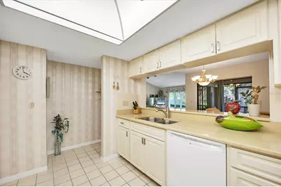 3825 Wilshire Circle #1, Sarasota, FL 34238 - Photo 15