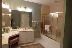 4555 Bay Club Dr, Bradenton, FL 34210 - Photo 31