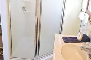 10315 Cortez Rd W, Bradenton, FL 34210 - Photo 11