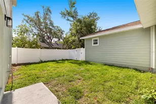 1739 16th Ave S, Saint Petersburg, FL 33712 - Photo 27