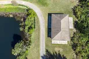 1471 Arcadia Ave, Sarasota, FL 34232 - Photo 55