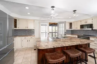 1471 Arcadia Ave, Sarasota, FL 34232 - Photo 11