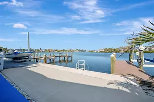 15 Seaside Ct, Holmes Beach, FL 34217 - Photo 7
