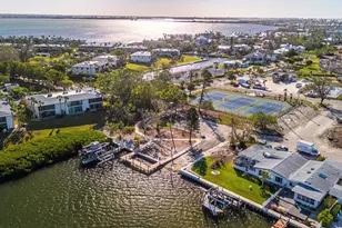 15 Seaside Ct, Holmes Beach, FL 34217 - Photo 35