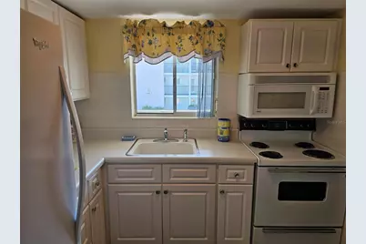 5906 Garden Lane #A22, Bradenton, FL 34207 - Photo 17