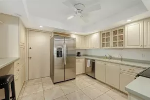 1 Benjamin Franklin Dr, Sarasota, FL 34236 - Photo 21