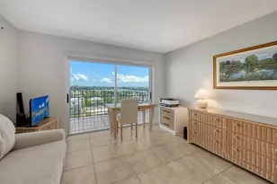 1 Benjamin Franklin Dr, Sarasota, FL 34236 - Photo 33