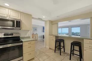 1 Benjamin Franklin Dr, Sarasota, FL 34236 - Photo 23