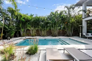 2305 Pine Terrace, Sarasota, FL 34231 - Photo 37