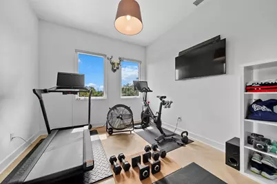 2305 Pine Terrace, Sarasota, FL 34231 - Photo 73