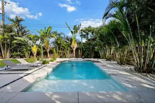 2305 Pine Terrace, Sarasota, FL 34231 - Photo 35