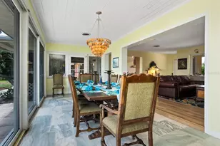 2212 6th St W, Palmetto, FL 34221 - Photo 9