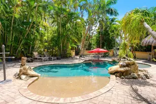 2212 6th St W, Palmetto, FL 34221 - Photo 49