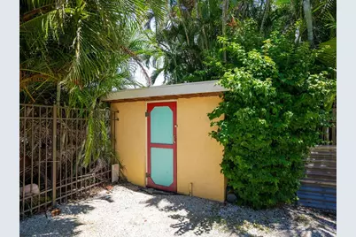 2212 6th Street W, Palmetto, FL 34221 - Photo 59