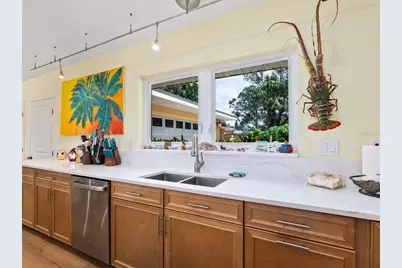 2212 6th Street W, Palmetto, FL 34221 - Photo 23