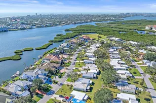 5869 Tidewood Ave, Sarasota, FL 34231 - Photo 37