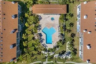 285 Madeira Cir, Tierra Verde, FL 33715 - Photo 29